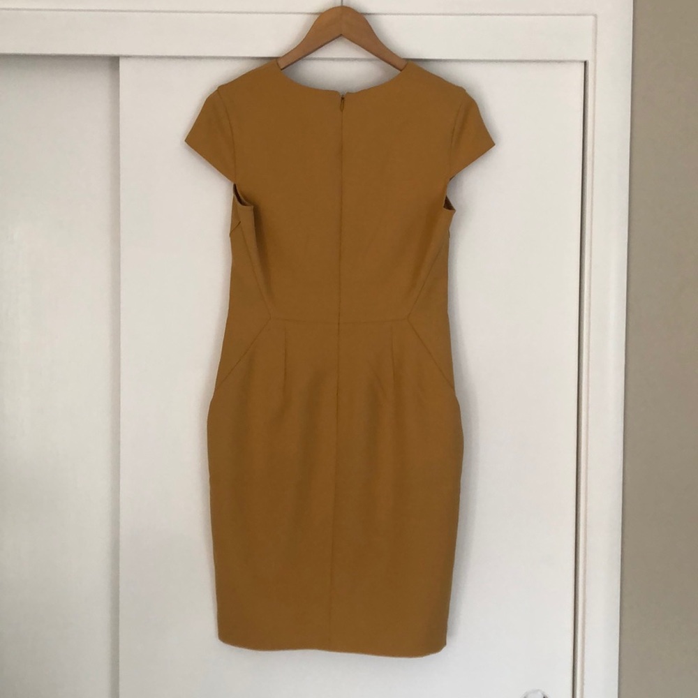 Mustard Yellow Banana Republic Tailored dress - Picture 5 of 7